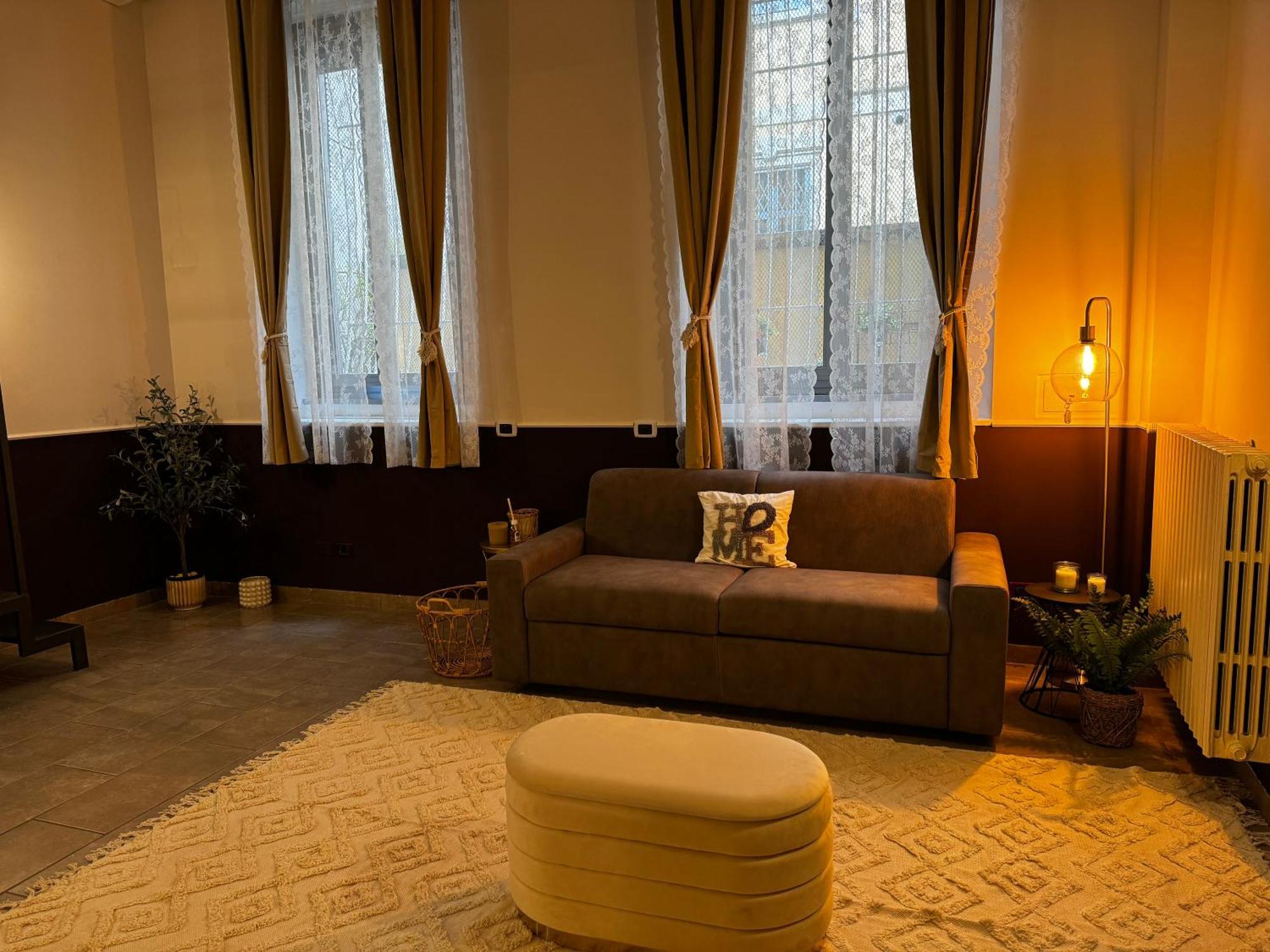 Apartamento Regina Milano In Verona - Sky Tv, Wifi E Breakfast Box Exterior foto