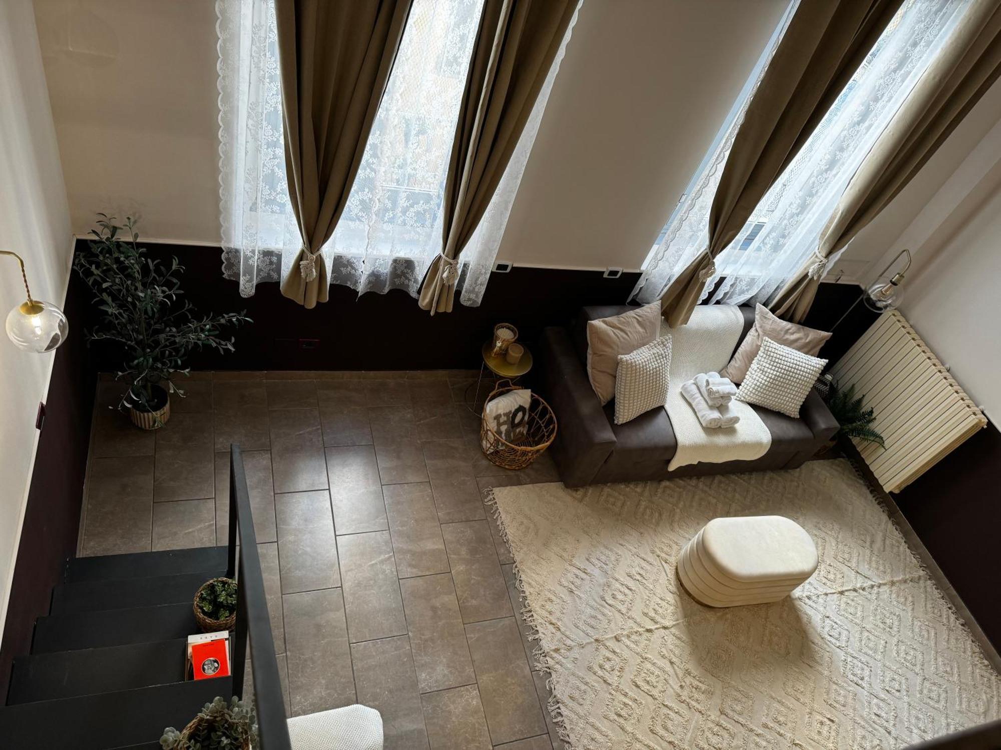 Apartamento Regina Milano In Verona - Sky Tv, Wifi E Breakfast Box Exterior foto